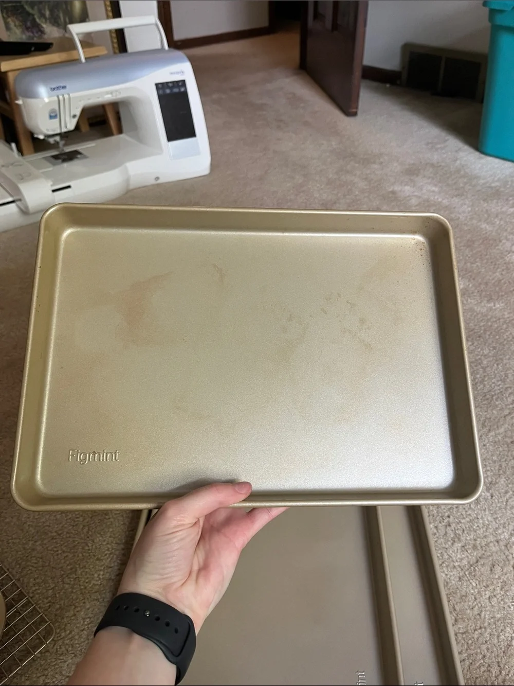 Figment Gold muffin pan cooling rack and 3 baking sheets